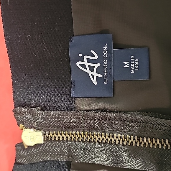 AI Authentic Icon Black W/ Bronze & Gold Festival Girl Mini-Skirt Size M NWT - Picture 7 of 16